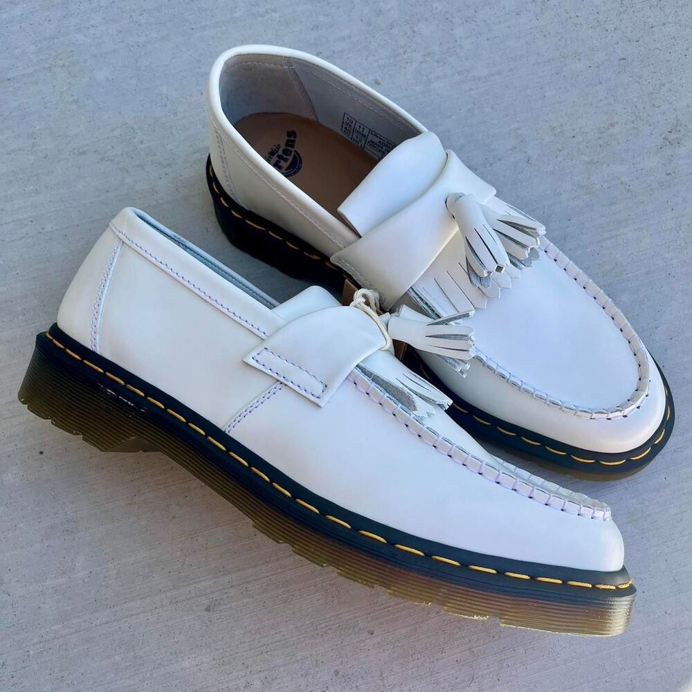 Doc Martens White Tassle Oxfords 🤍